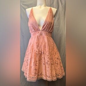LUXXEL A Line Deep V Neck Blush Mini Dress With Lace and Tulle Size Medium